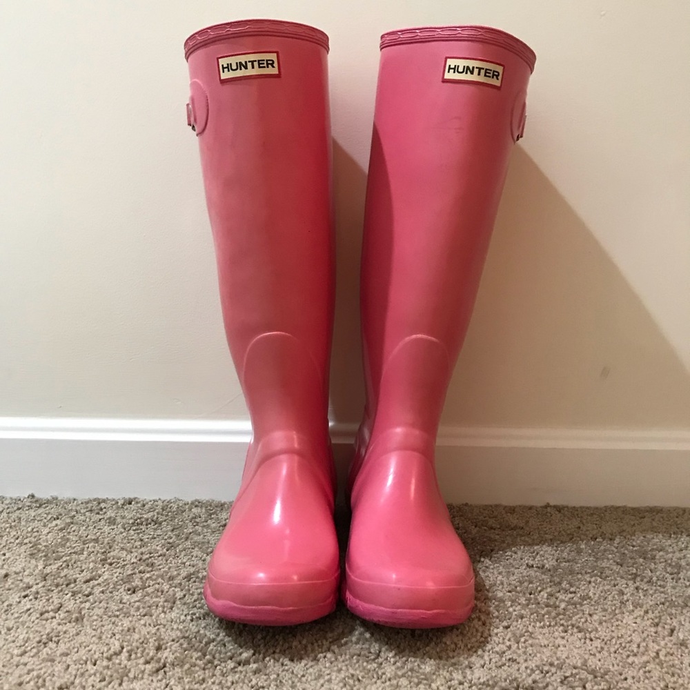 HUNTER Original Gloss Rain Boots in Hot Pink